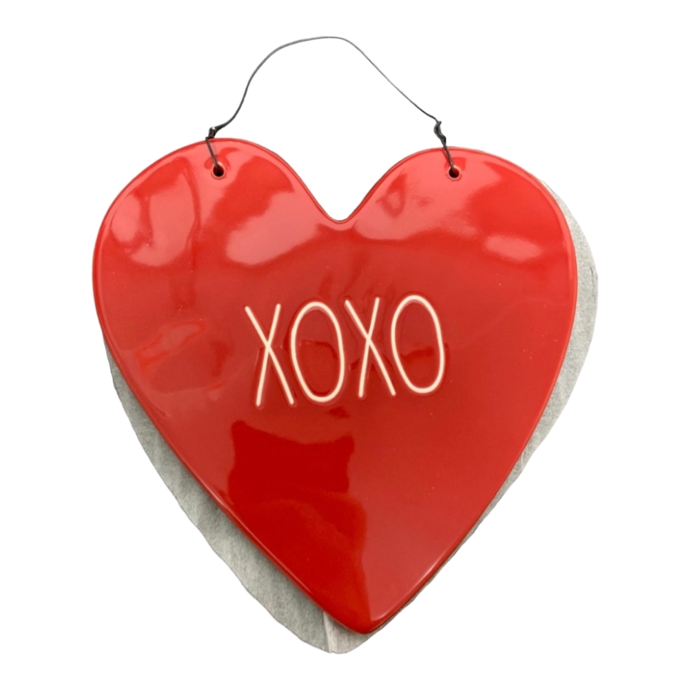 NEW Rae Dunn XOXO Valentine Red Heart Wall Plaque